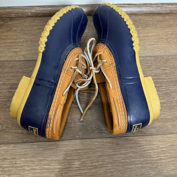L. L. Bean Women's Bean Boot Mocs Leather Rubber Waterproof Size 9 Narrow - Picture 8 of 11